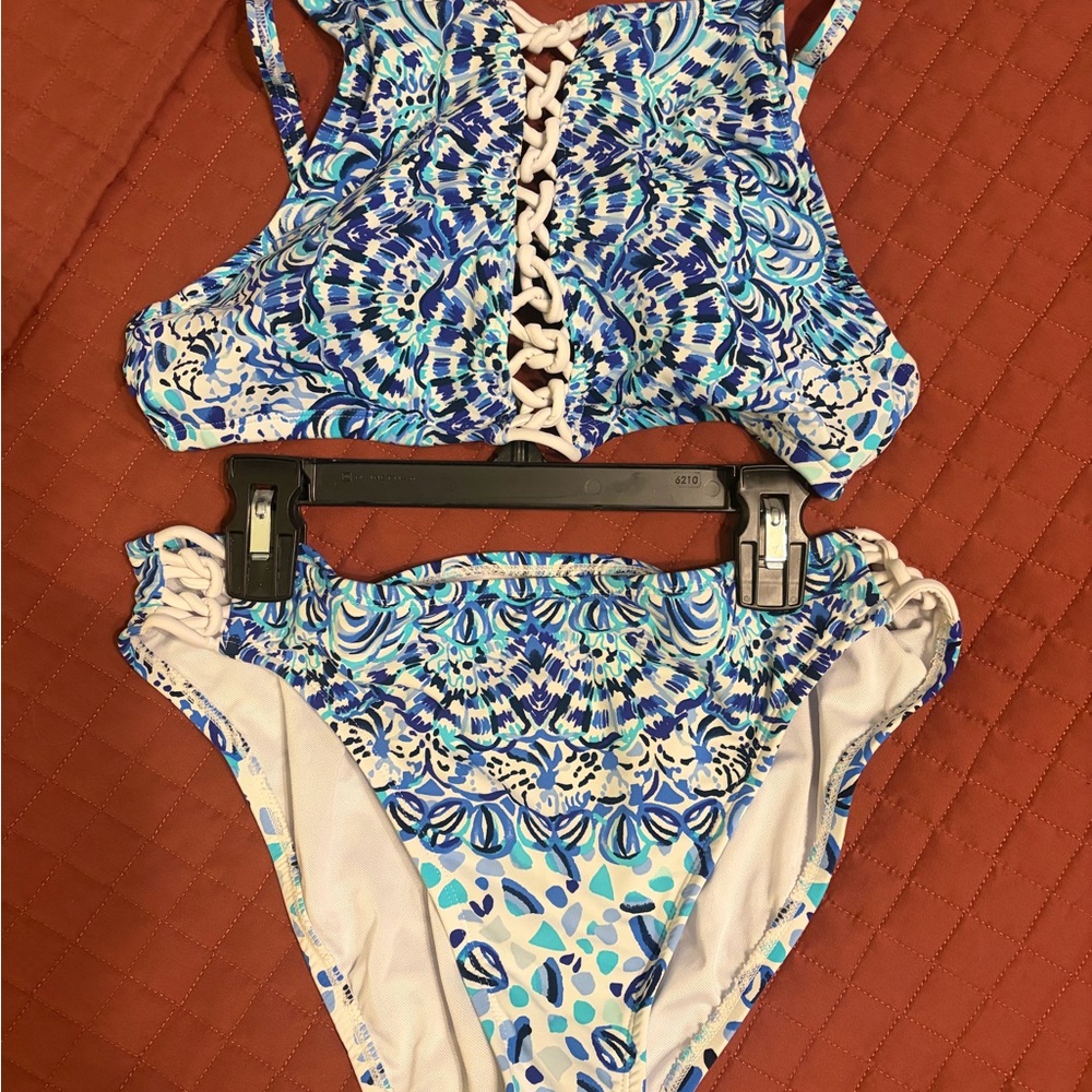 Lilly Pulitzer Blue and White Bikini- Top size 8, Bottom size 10